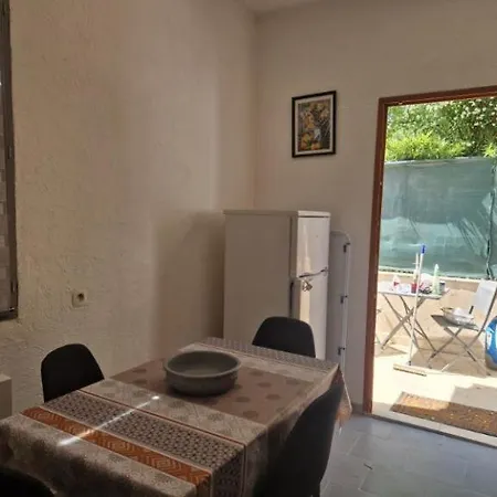 F1 Dans Maison Individuelle *